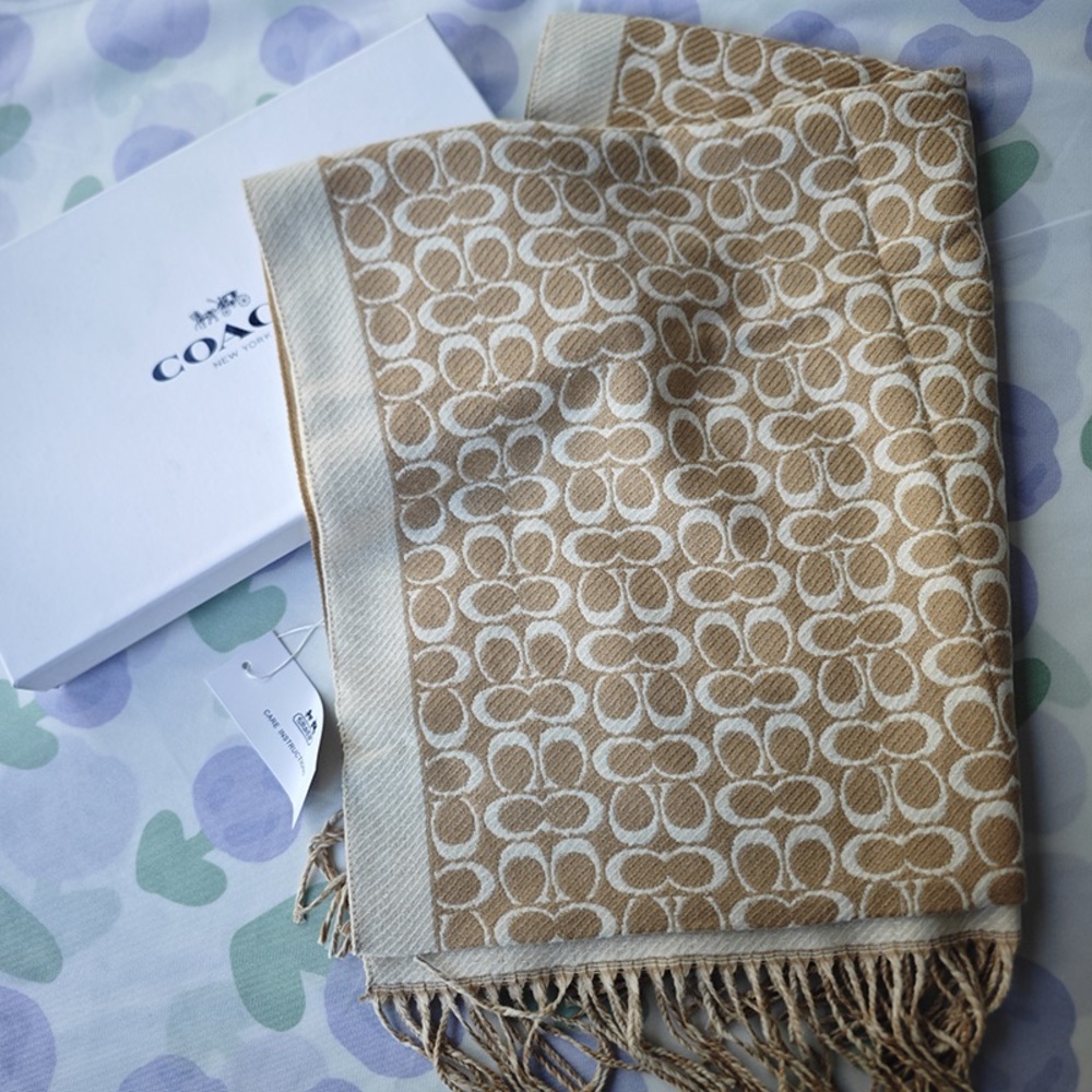 Coach Logo Tan Scarf